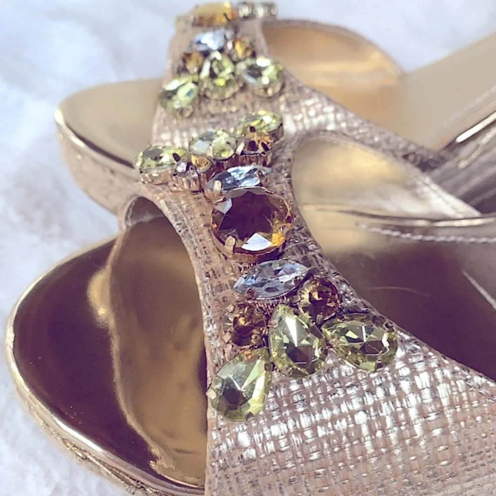 Marc Fisher Gold Jeweled Wedge 3.5”Heels sz 7.5 M Pre loved Very Good Condition